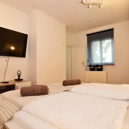 Flataid Graz-eggenberg Apartment *